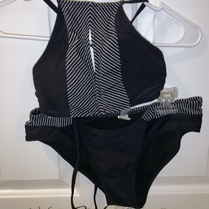 Cupshe Striped Halter Bikini Set
